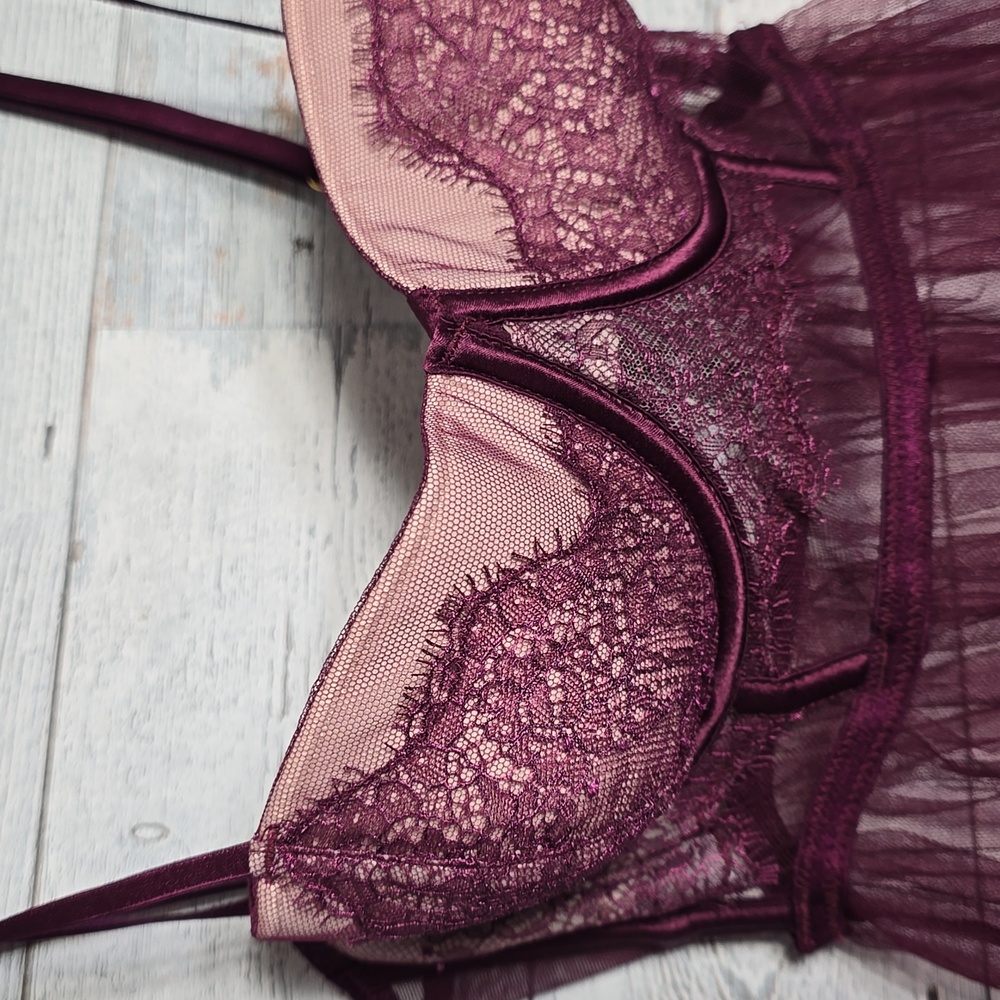 Victoria's Secret Sheer Purple Lace Babydoll Top Size 34C - Picture 4 of 9